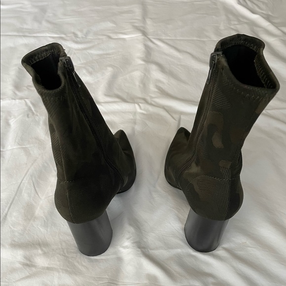 Jeffrey Campbell SIREN bootie camo - Picture 4 of 7